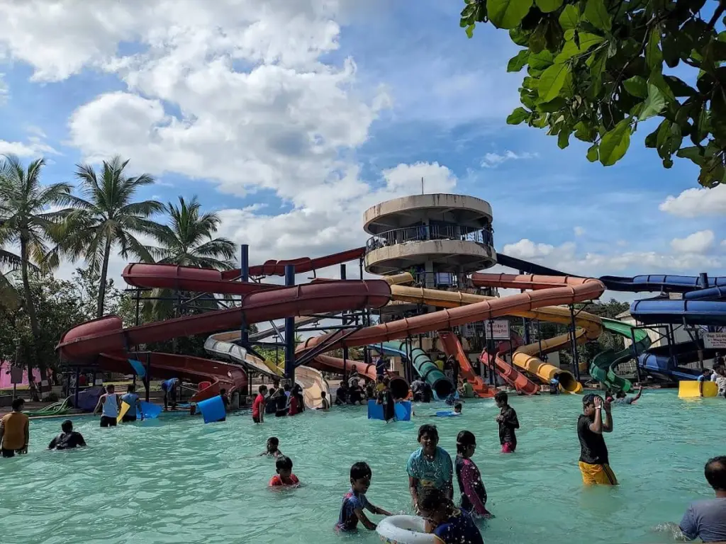 waterpark